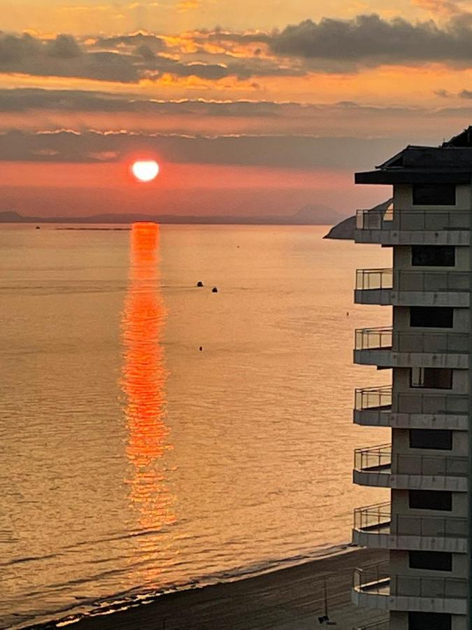 Apartamento Turistico Playmon Bacana Planta 14 Benidorm Exterior photo